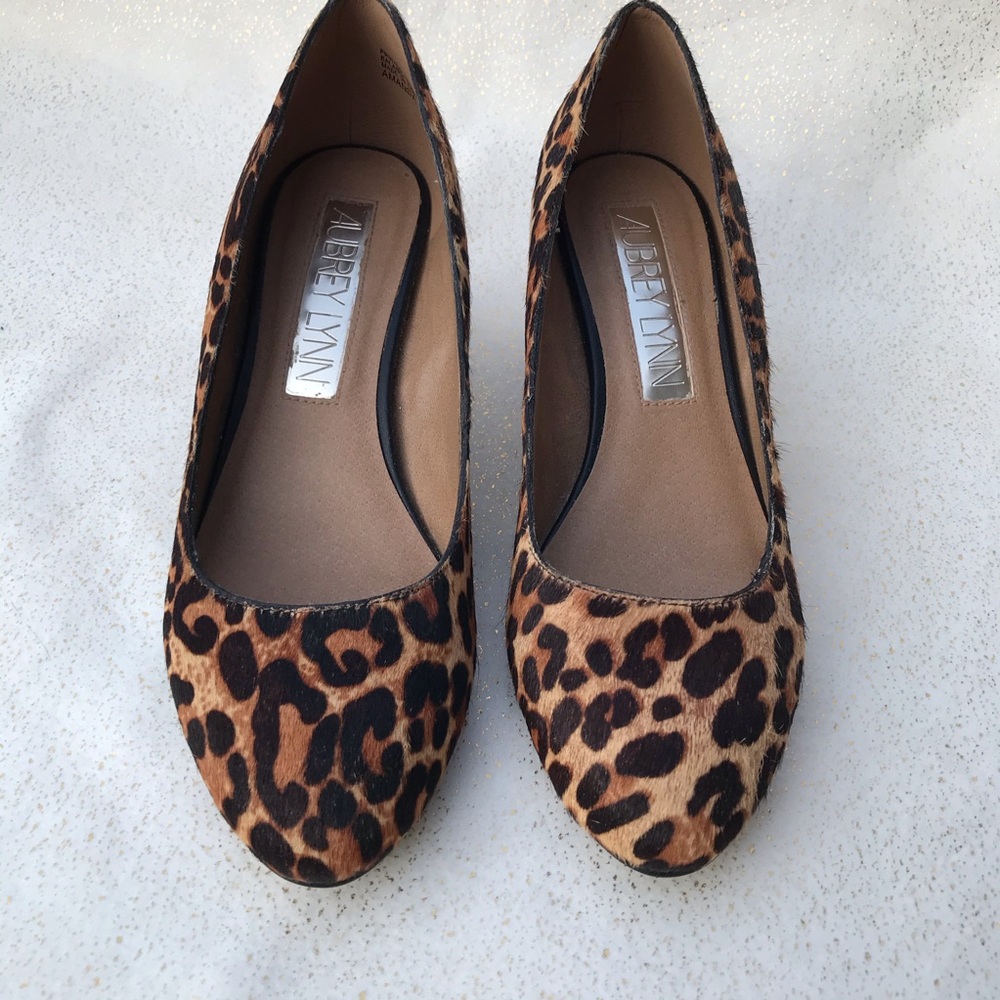 Aubrey Lynn Leopard Calf Hair Pump Heels Size 6.5